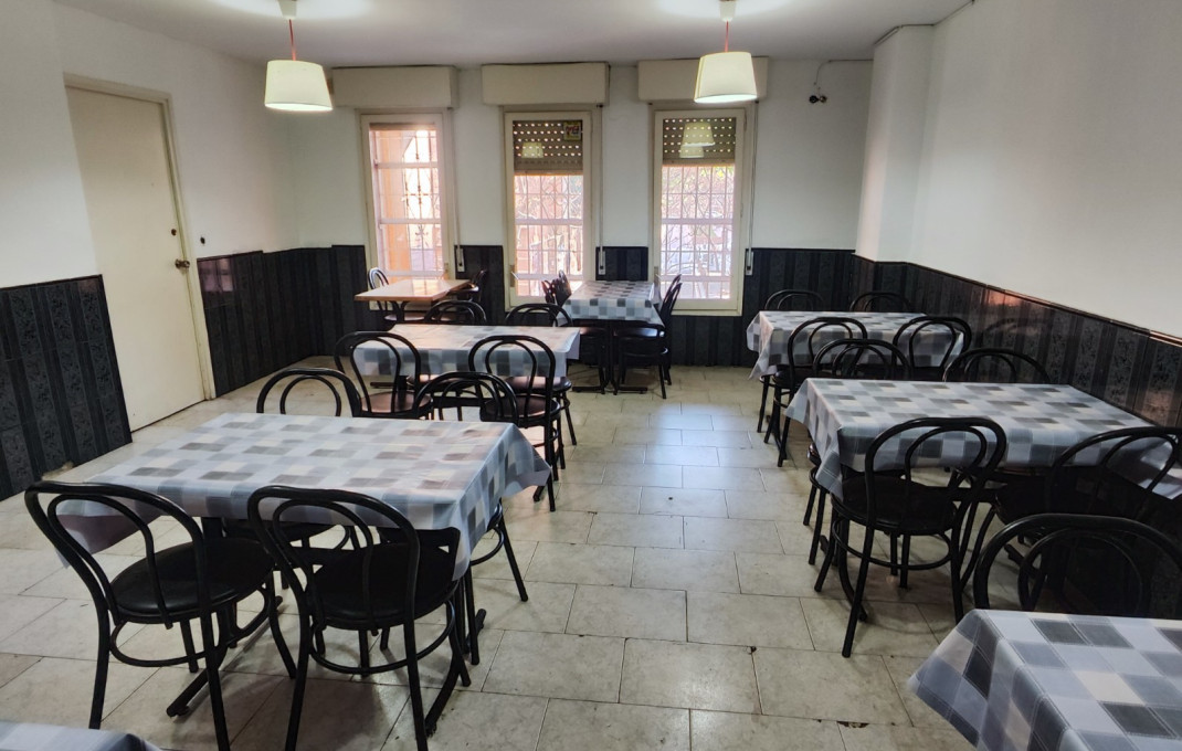 Traspaso - Bar Restaurante -
Barcelona - Sant Andreu