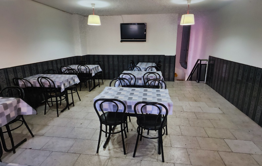 Traspaso - Bar Restaurante -
Barcelona - Sant Andreu
