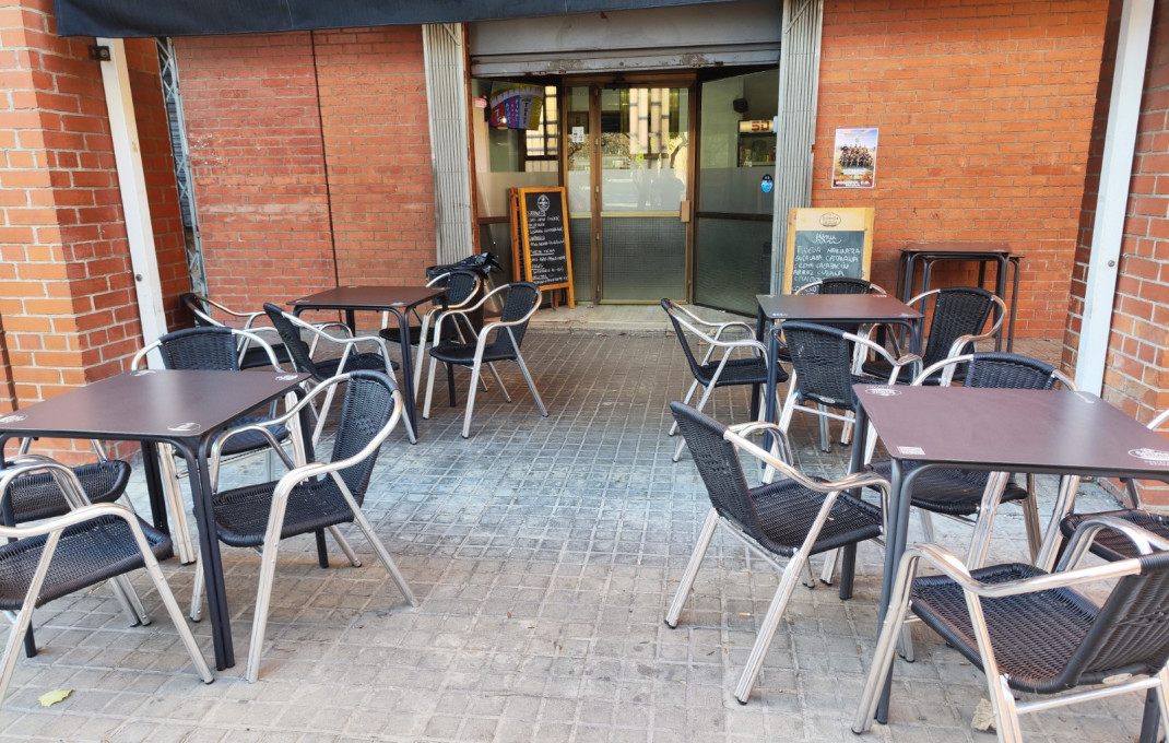 Traspaso - Bar Restaurante -
Barcelona - Sant Andreu