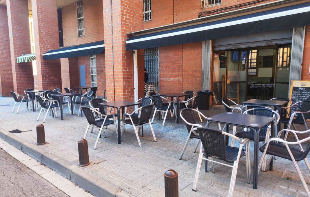 Traspaso - Bar Restaurante -
Barcelona - Sant Andreu