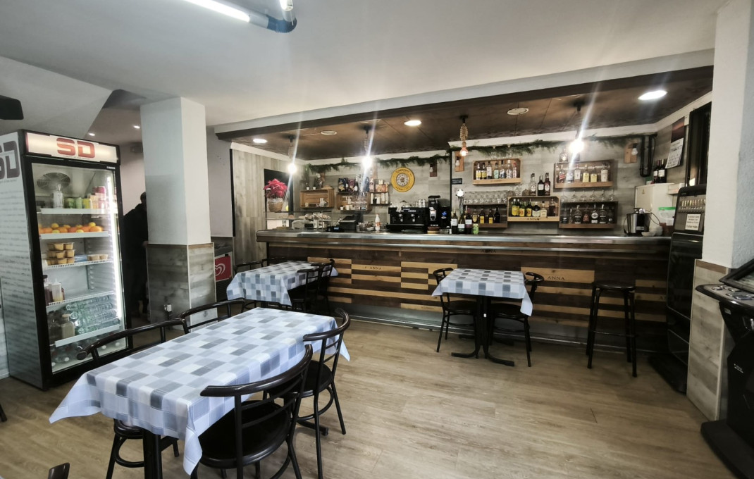 Traspaso - Bar Restaurante -
Barcelona - Sant Andreu