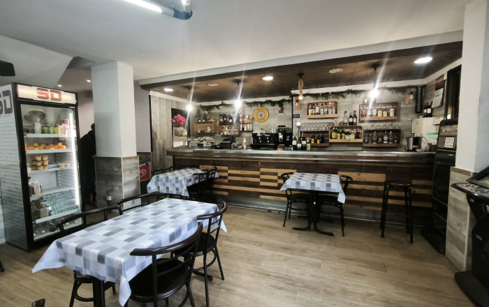 Traspaso - Bar Restaurante -
Barcelona - Sant Andreu