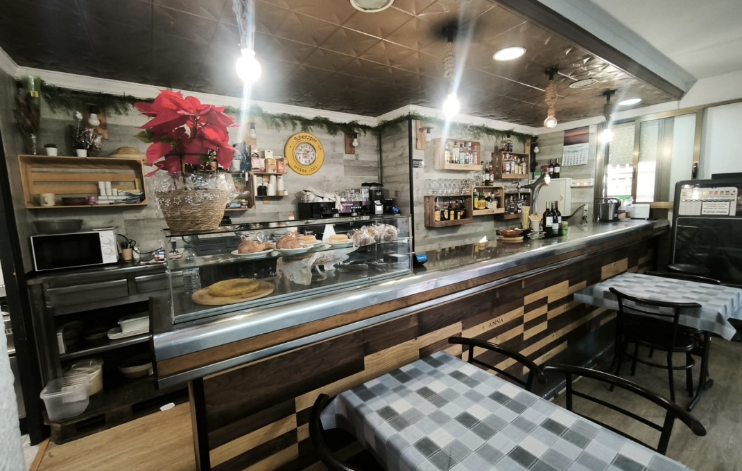 Traspaso - Bar Restaurante -
Barcelona - Sant Andreu