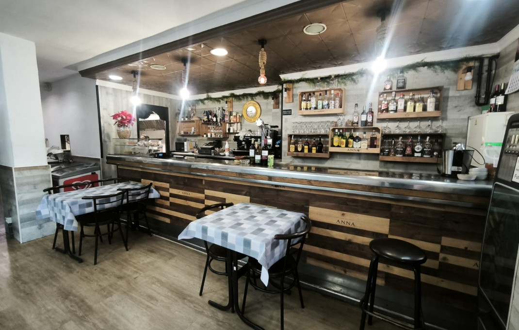 Traspaso - Bar Restaurante -
Barcelona - Sant Andreu