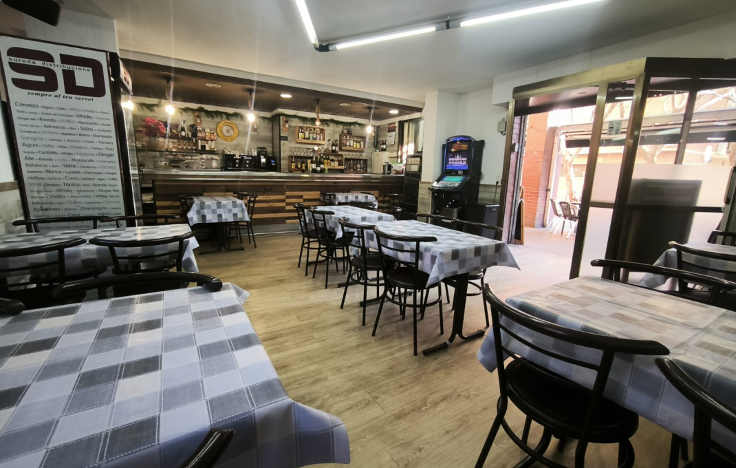 Traspaso - Bar Restaurante -
Barcelona - Sant Andreu