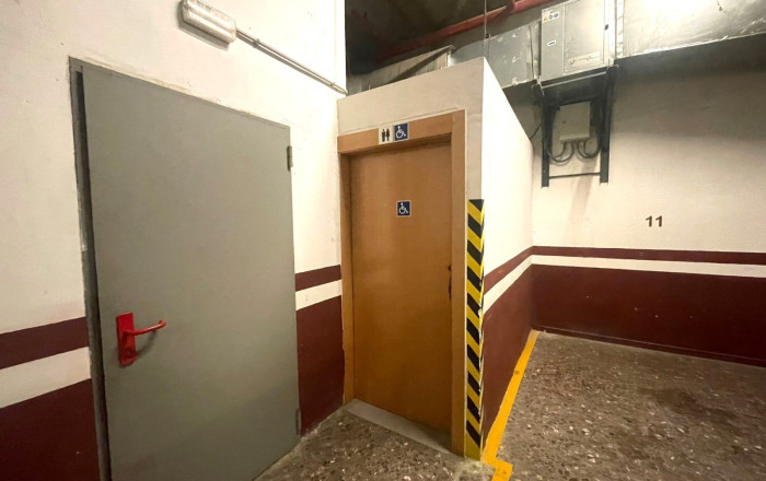 Venta - Parking -
Barcelona - Eixample Derecho