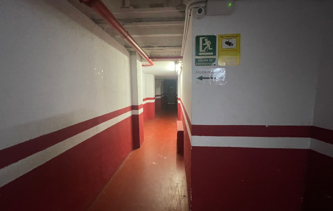 Venta - Parking -
Barcelona - Eixample Derecho
