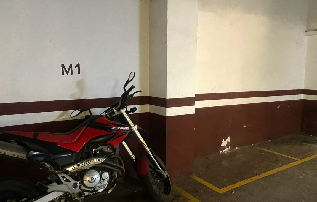 Venta - Parking -
Barcelona - Eixample Derecho