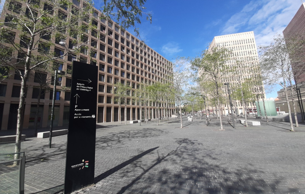 Traspaso - Obradores y/o Panaderias -
L'Hospitalet de Llobregat