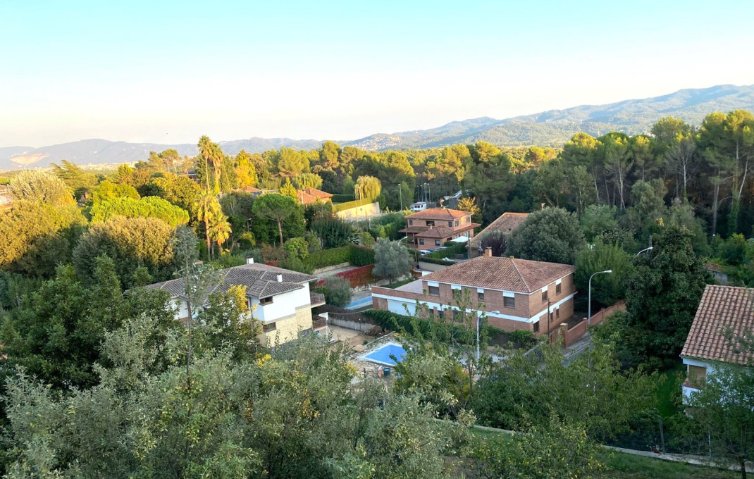 Venta - Casa -
Cerdanyola del Vall&egrave;s