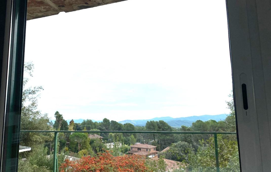 Venta - Casa -
Cerdanyola del Vall&egrave;s