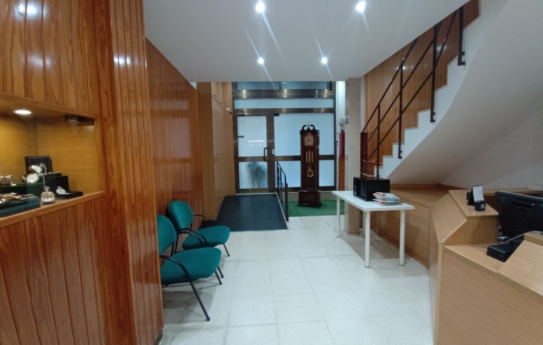 Venta - Local comercial -
Barcelona - Ciutat Vella