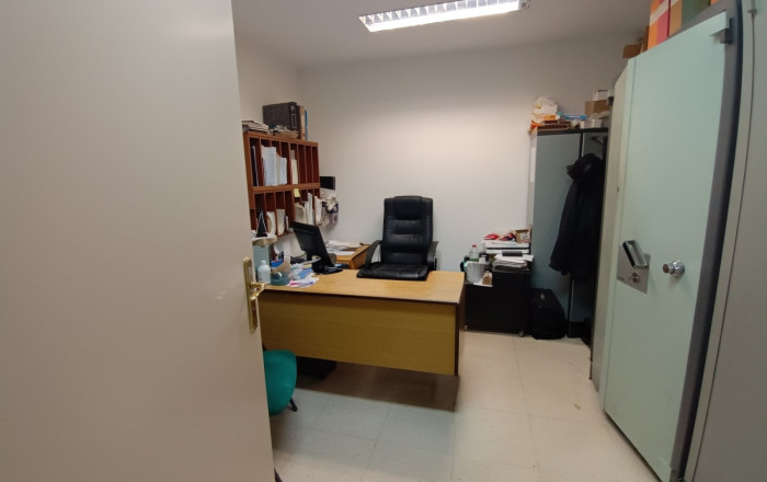 Venta - Local comercial -
Barcelona - Ciutat Vella