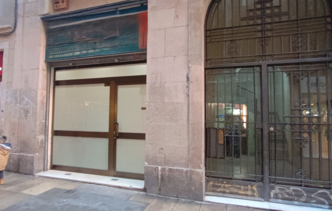 Venta - Local comercial -
Barcelona - Ciutat Vella