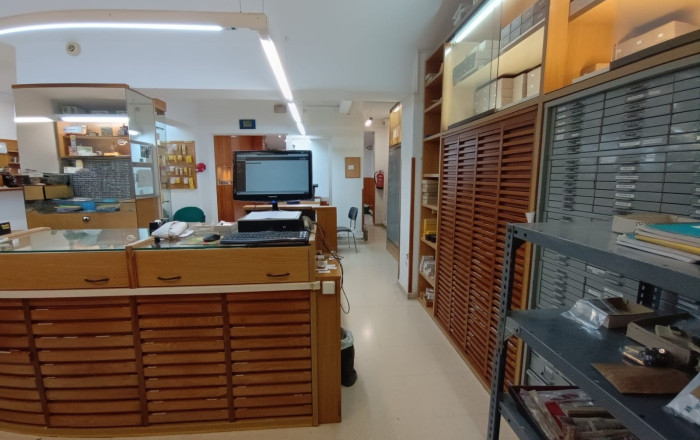 Venta - Local comercial -
Barcelona - Ciutat Vella