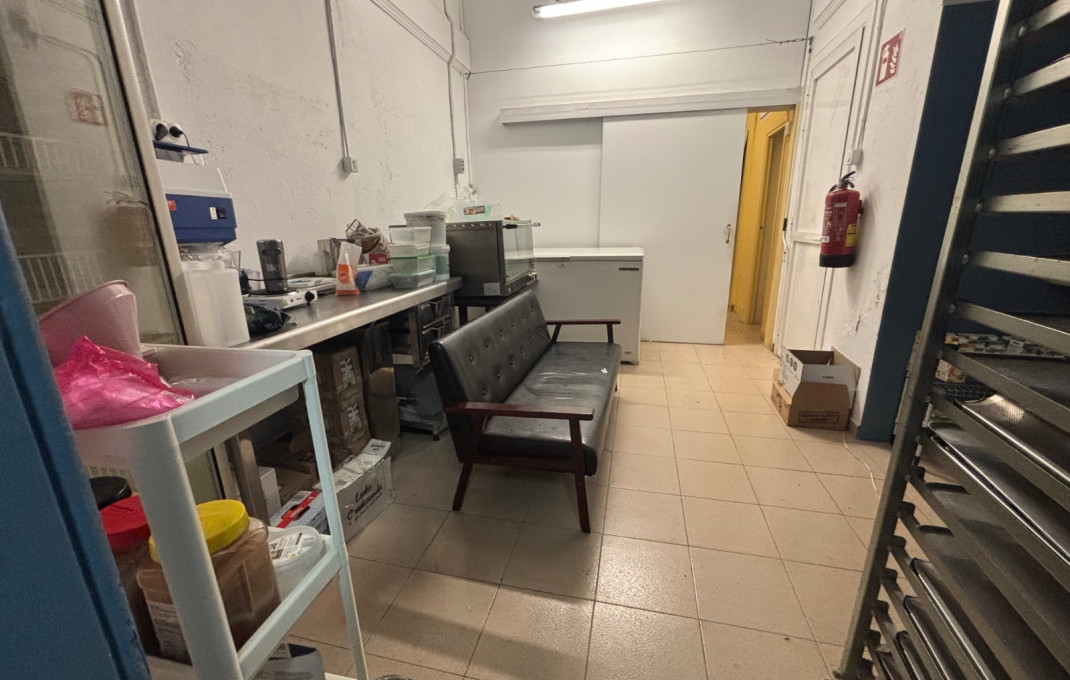 Traspaso - Obradores y/o Panaderias -
Barcelona - Eixample