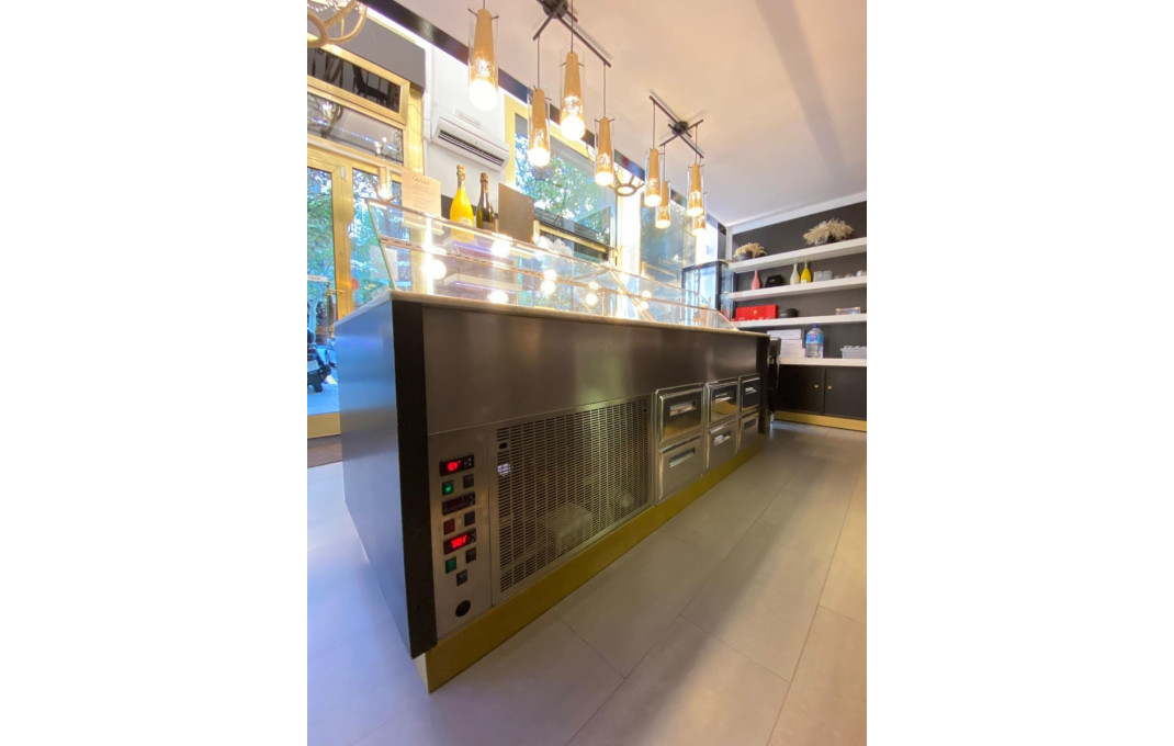 Traspaso - Tiendas -
Barcelona - Eixample