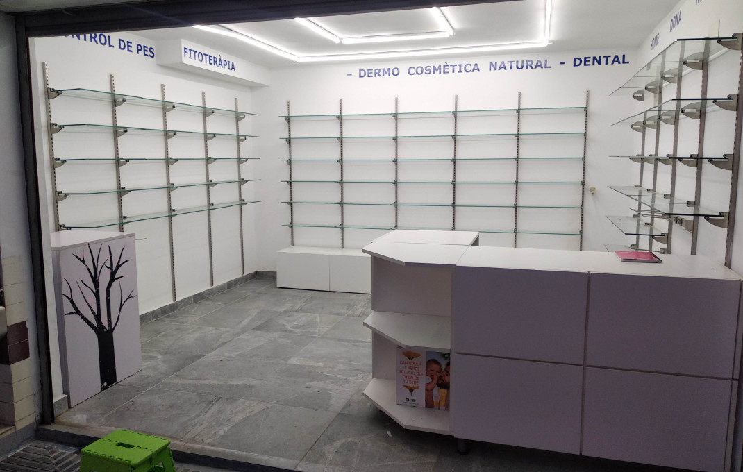 Vente rentable - Parada de mercado -
Barcelona - Camp De L´arpa