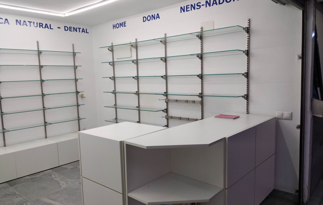 Vente rentable - Parada de mercado -
Barcelona - Camp De L´arpa