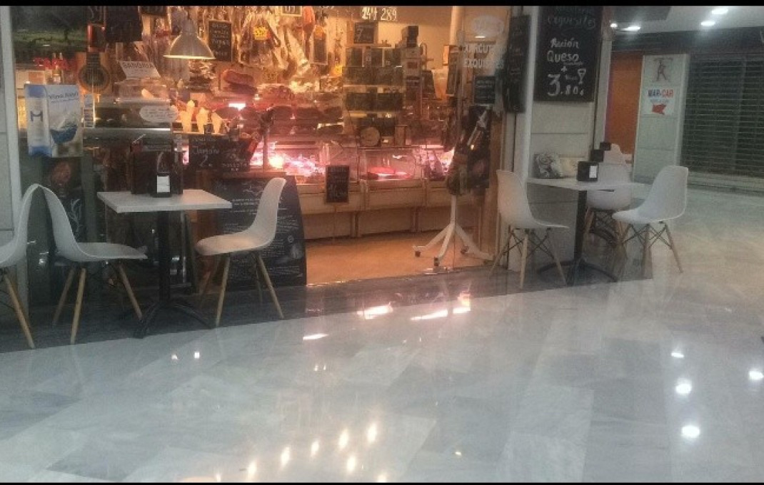 Transfert - Charcutería -
Lloret de Mar