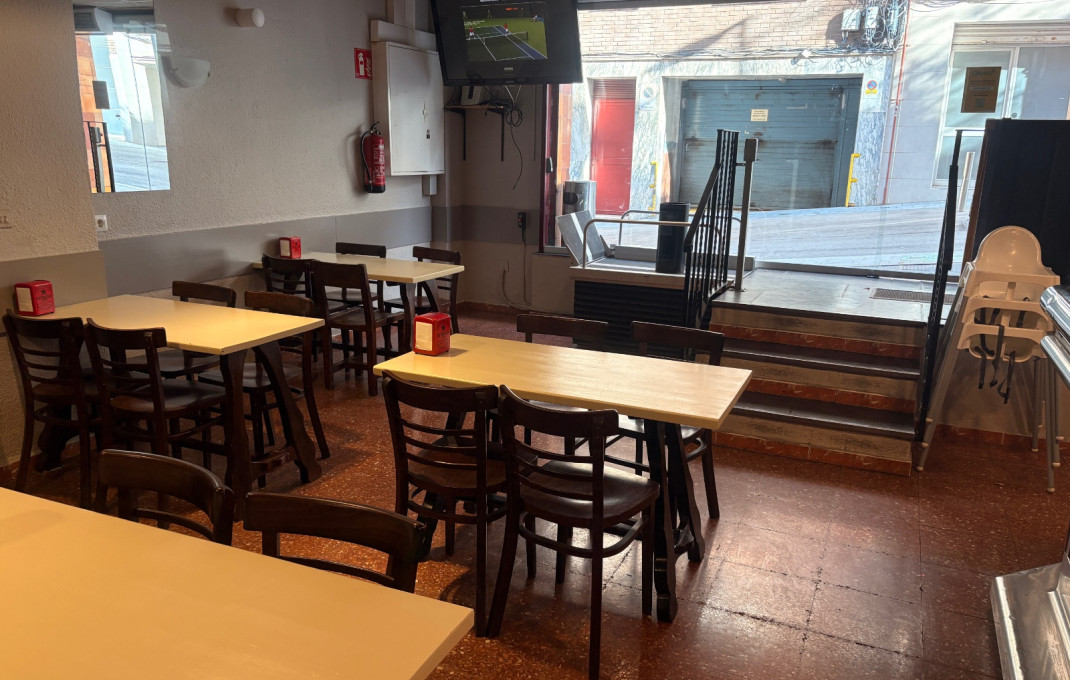 Traspaso - Bar Restaurante -
Sant Just Desvern - Centre