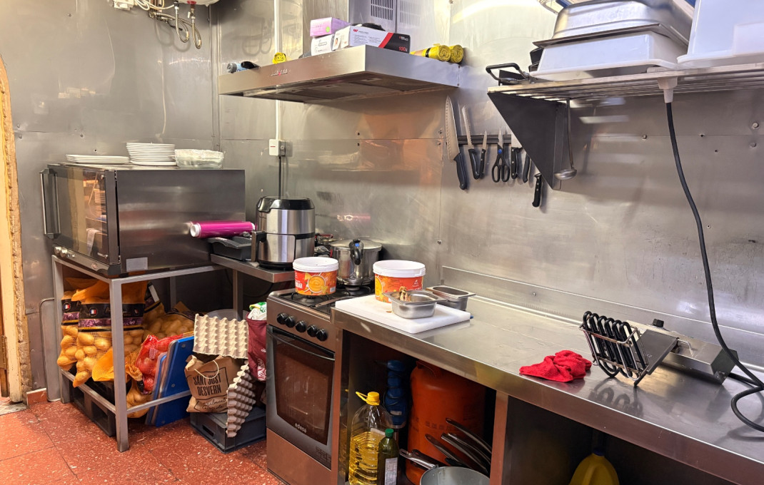 Traspaso - Bar Restaurante -
Sant Just Desvern - Centre