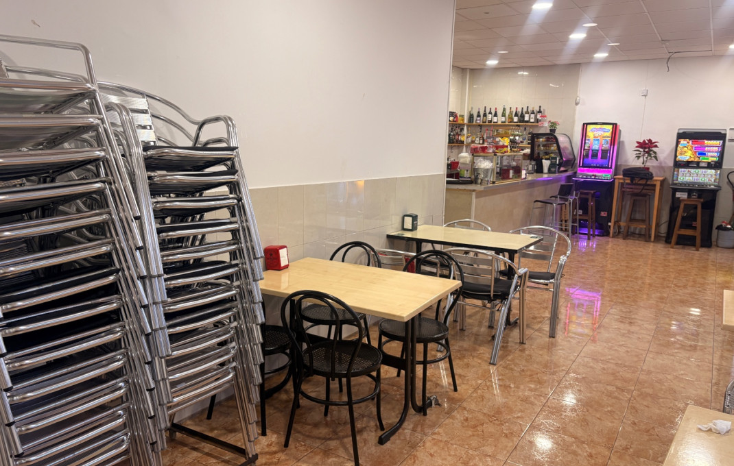 Traspaso - Bar Restaurante -
El Prat de Llobregat