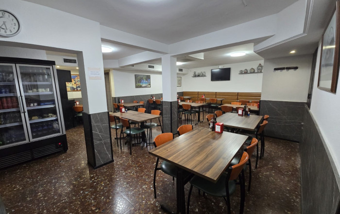 Traspaso - Bar Restaurante -
Barcelona - Eixample