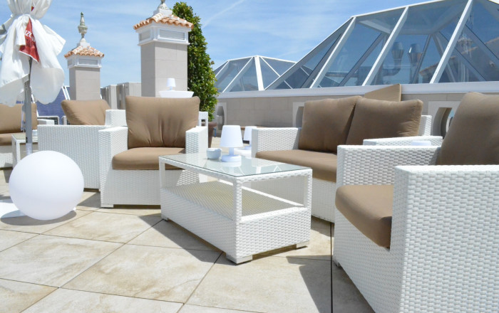 Venta - Apartamentos Turísticos -
Sevilla - Camas