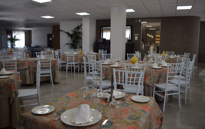 Venta - Apartamentos Turísticos -
Sevilla - Camas