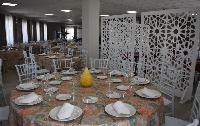 Venta - Apartamentos Turísticos -
Sevilla - Camas