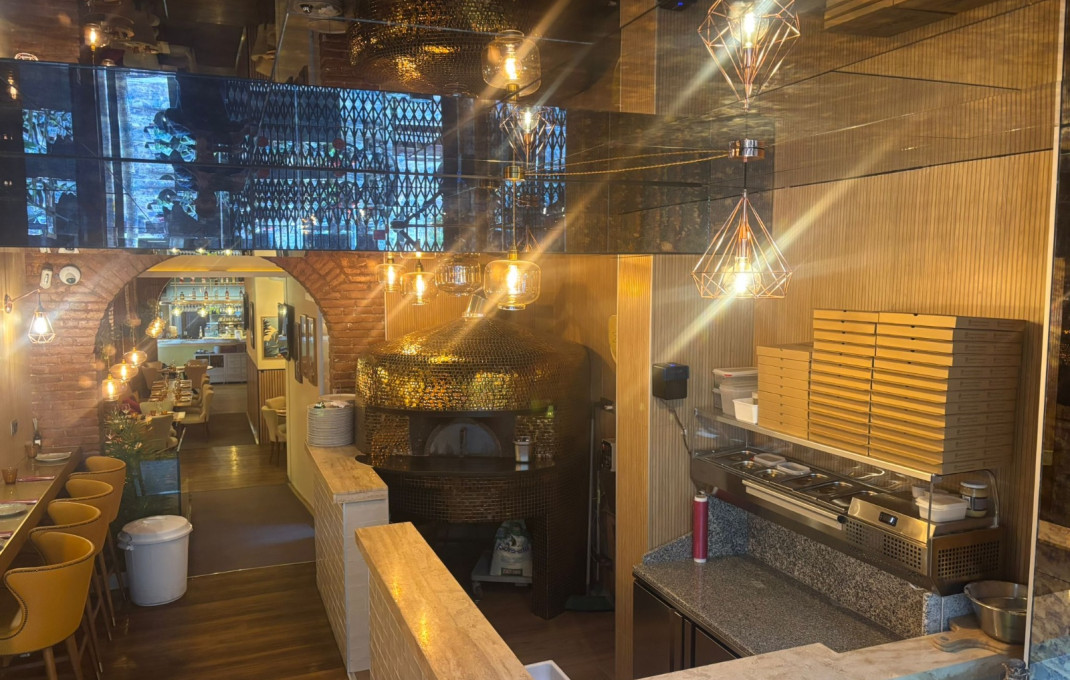 Traspaso - Bar Restaurante -
Barcelona - Eixample