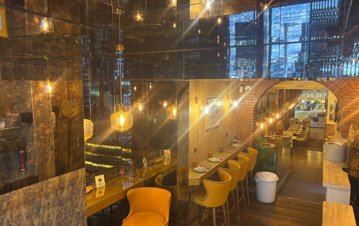 Traspaso - Bar Restaurante -
Barcelona - Eixample