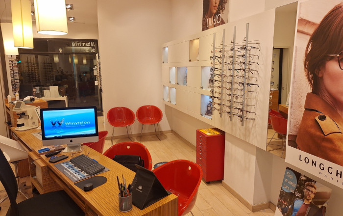 Venta - Local comercial -
Barcelona - Eixample Derecho