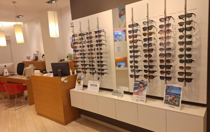 Venta - Local comercial -
Barcelona - Eixample Derecho