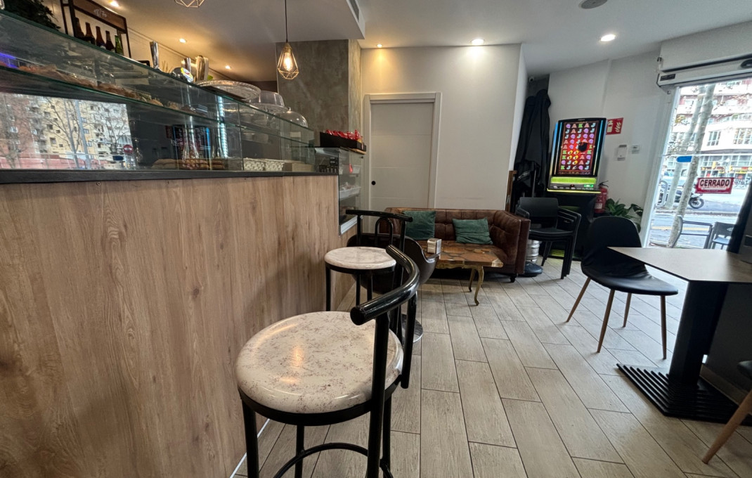 Traspaso - Licencia C2 -
Barcelona - Eixample Derecho