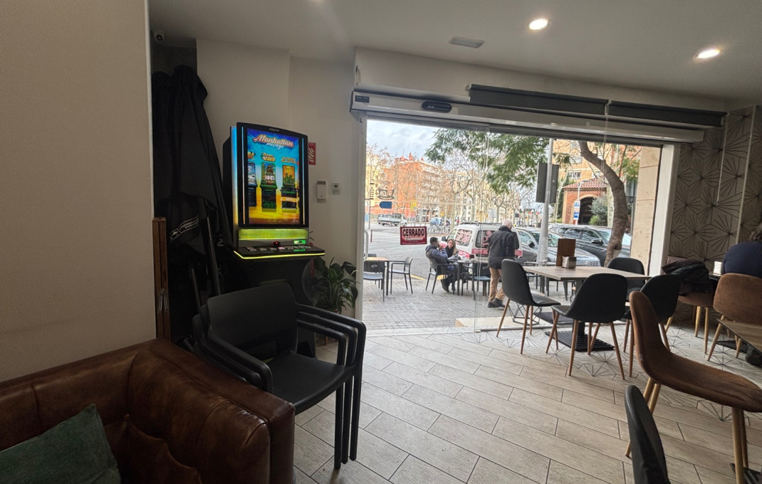 Traspaso - Licencia C2 -
Barcelona - Eixample Derecho