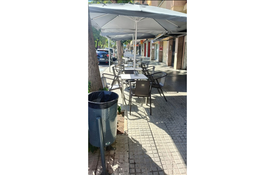 Traspaso - Cafeteria -
Gavá