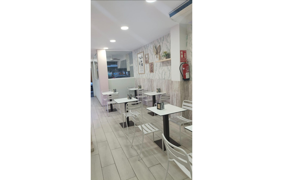 Traspaso - Cafeteria -
Gavá