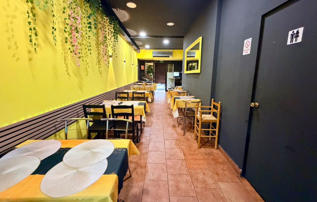 Traspaso - Bar Restaurante -
Barcelona - Sants