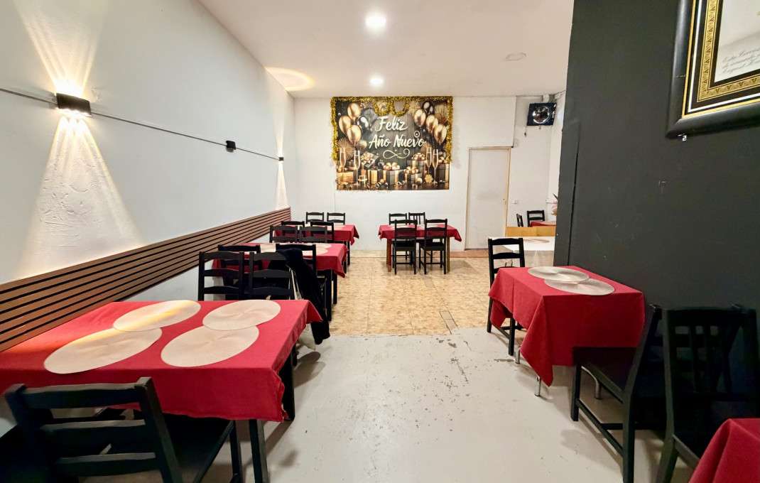 Traspaso - Bar Restaurante -
Barcelona - Sants