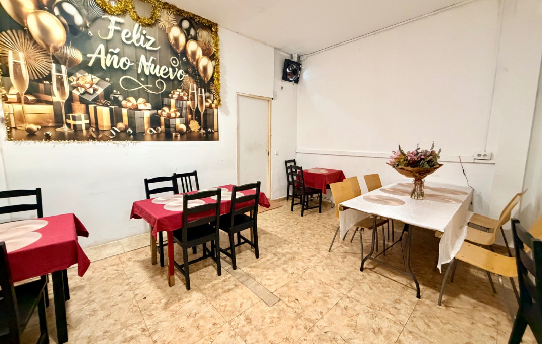 Traspaso - Bar Restaurante -
Barcelona - Sants