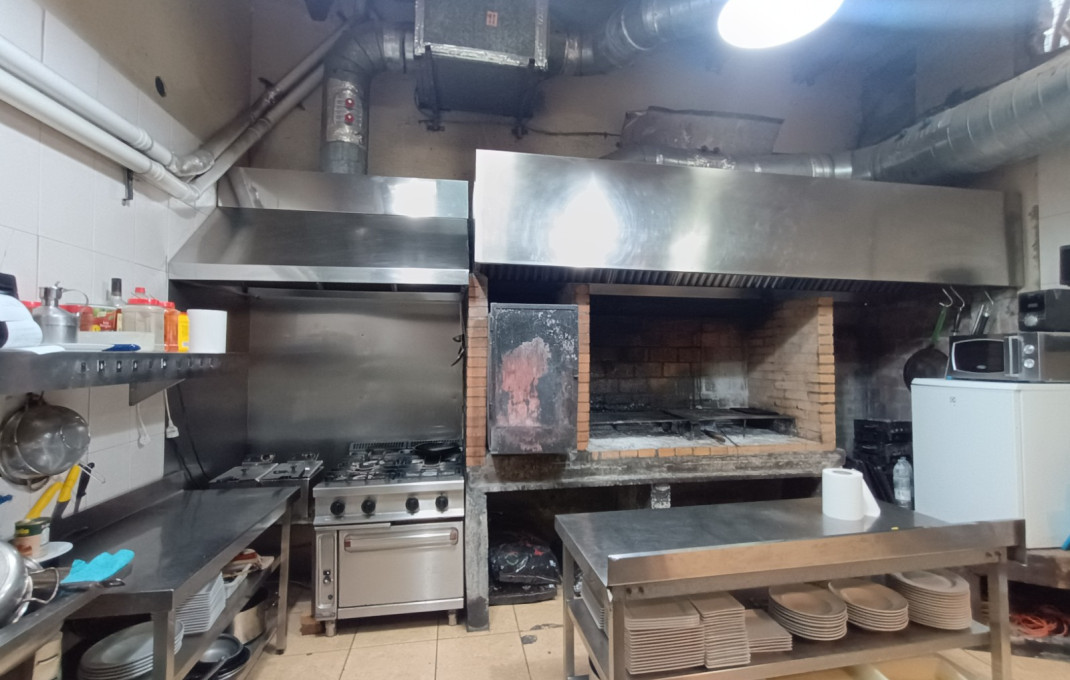 Traspaso - Bar Restaurante -
Barcelona - Eixample