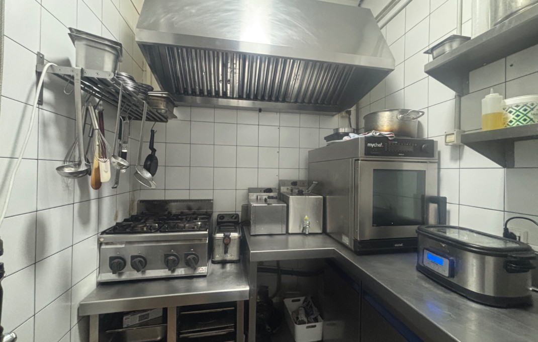 Traspaso - Bar Restaurante -
Barcelona - Eixample Izquierdo