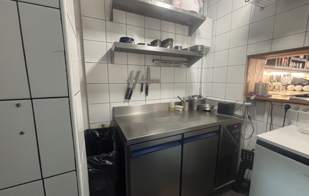 Traspaso - Bar Restaurante -
Barcelona - Eixample Izquierdo