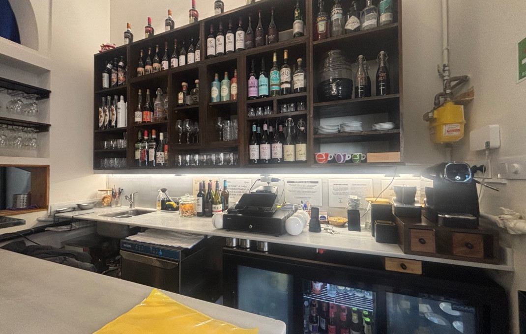 Traspaso - Bar Restaurante -
Barcelona - Eixample Izquierdo