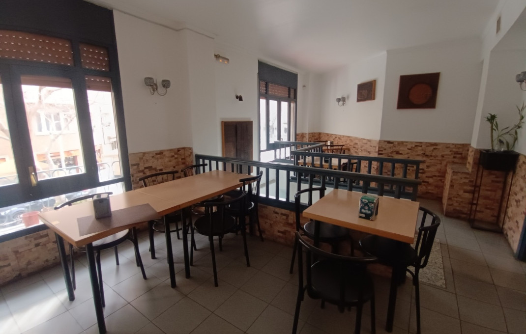 Traspaso - Bar Restaurante -
Barcelona - Eixample