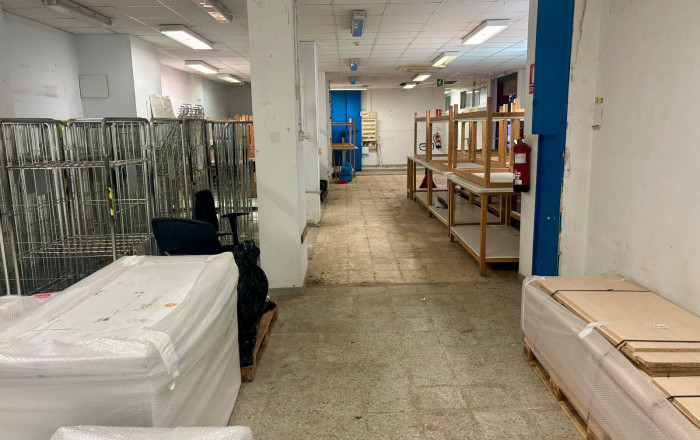 Alquiler - Local comercial -
Barcelona - Sant Martí