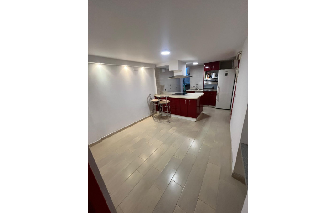 Venta - Piso -
Barcelona - Guinardo