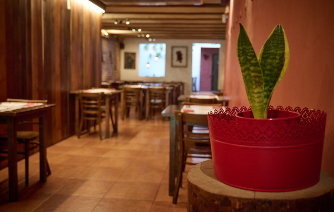 Traspaso - Bar Restaurante -
Barcelona - Eixample